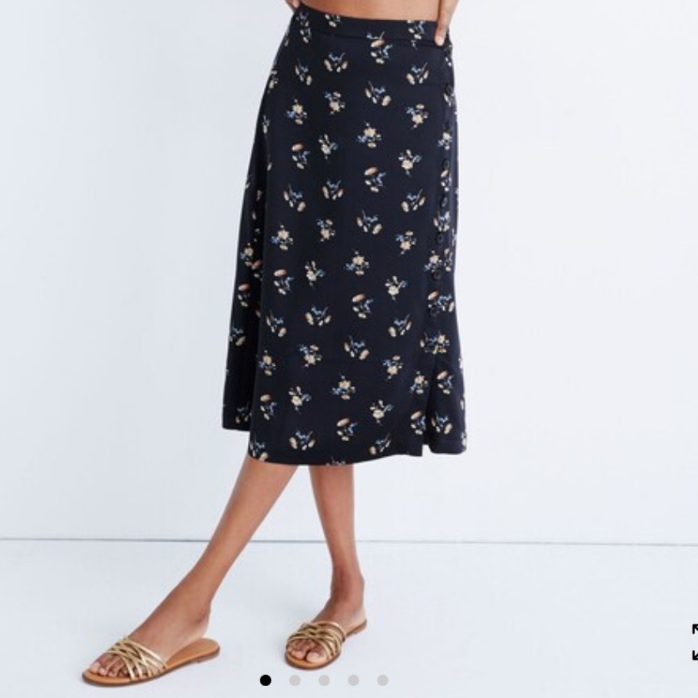 NWT Madewell Side Bottom Midi  Floral Black Skirt 6 in Marseille Daisies